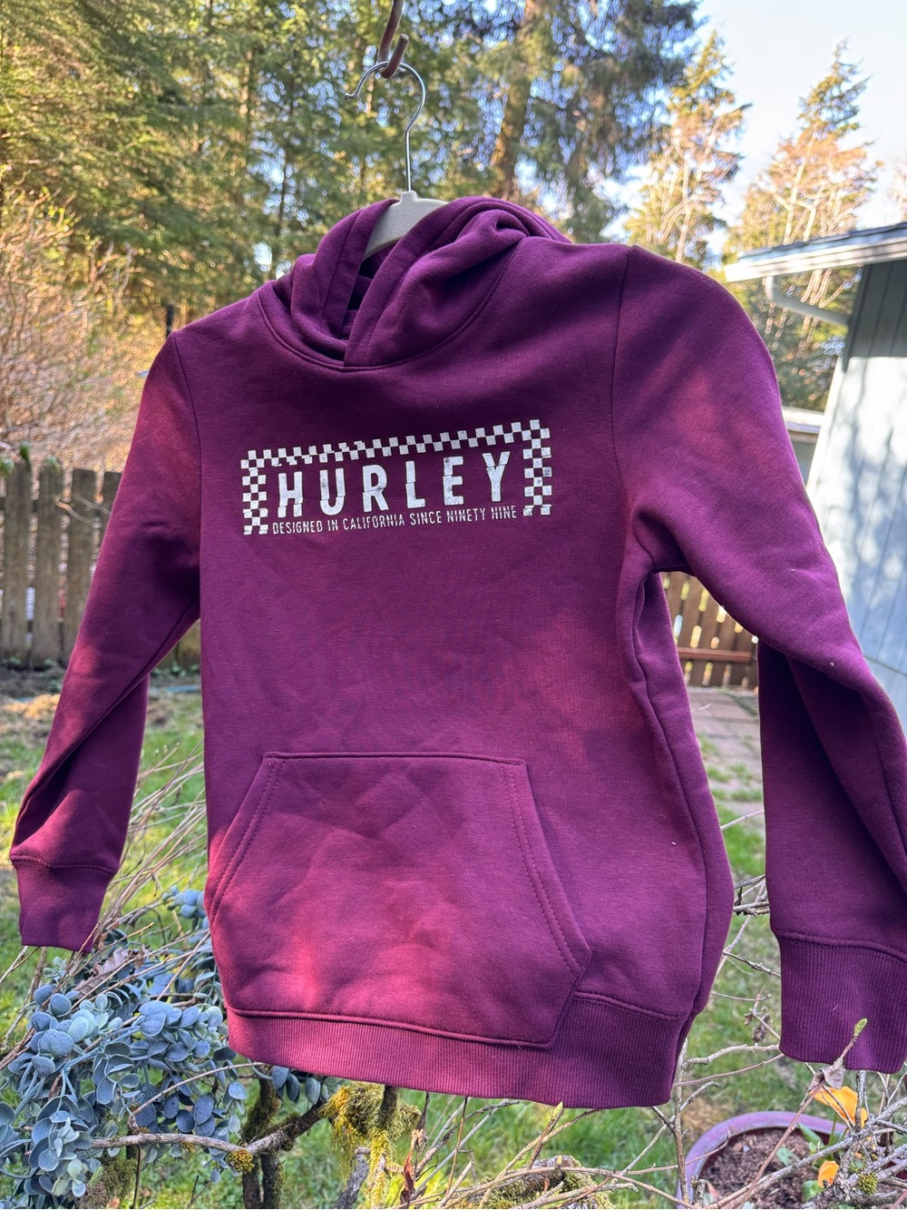 Boy’s Youth Kids Hurley Maroon Pullover with White Checkerboard Logo 10/12